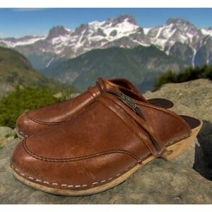 Vintage‎ Women’s 6 37 Brown Swedish Clogs Wood Wooden Sole Mules Slip On